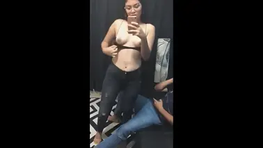 Cewek Cantik ML Ganas Brutal Memek Becek Mrotol Habis